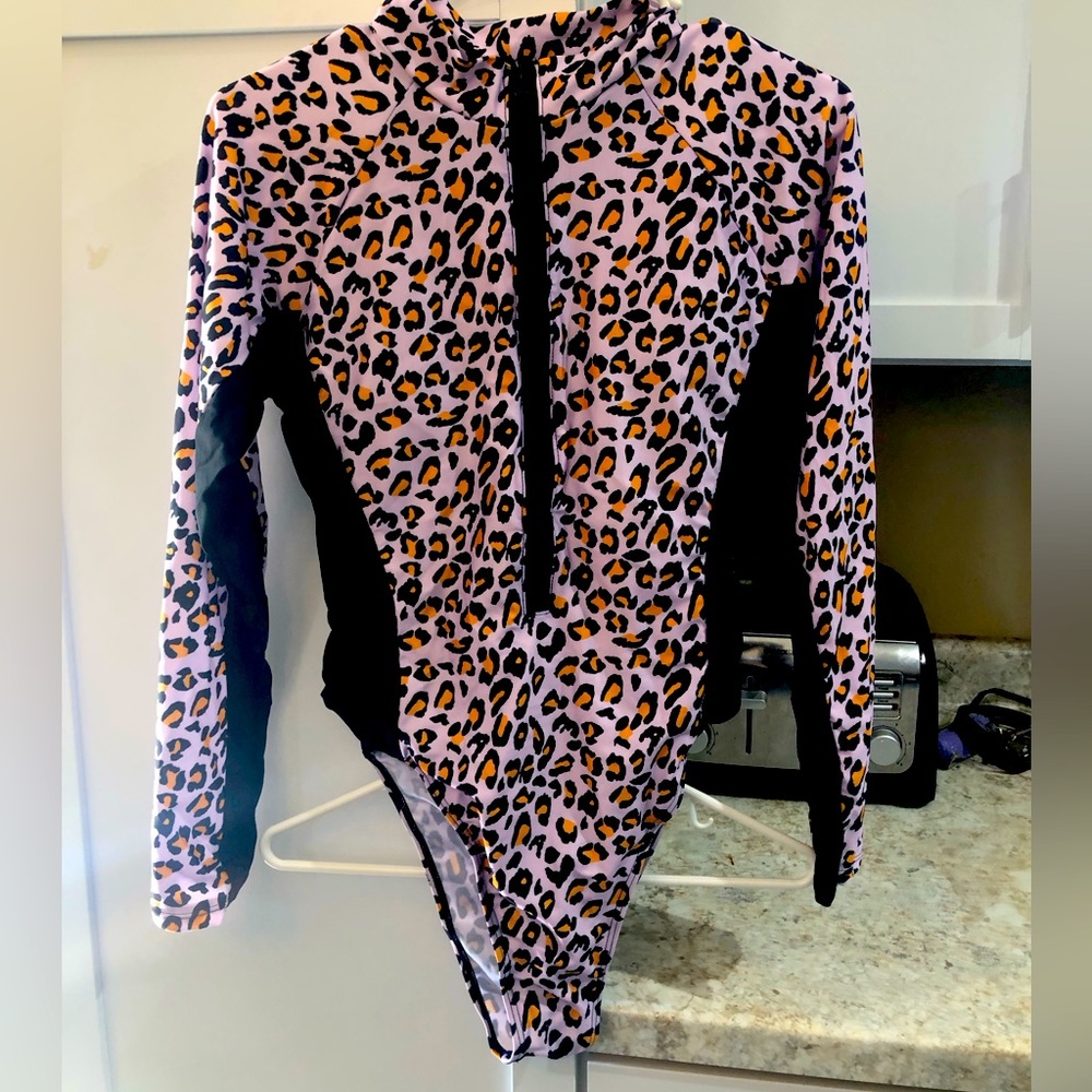 Women’s bodysuit size Large